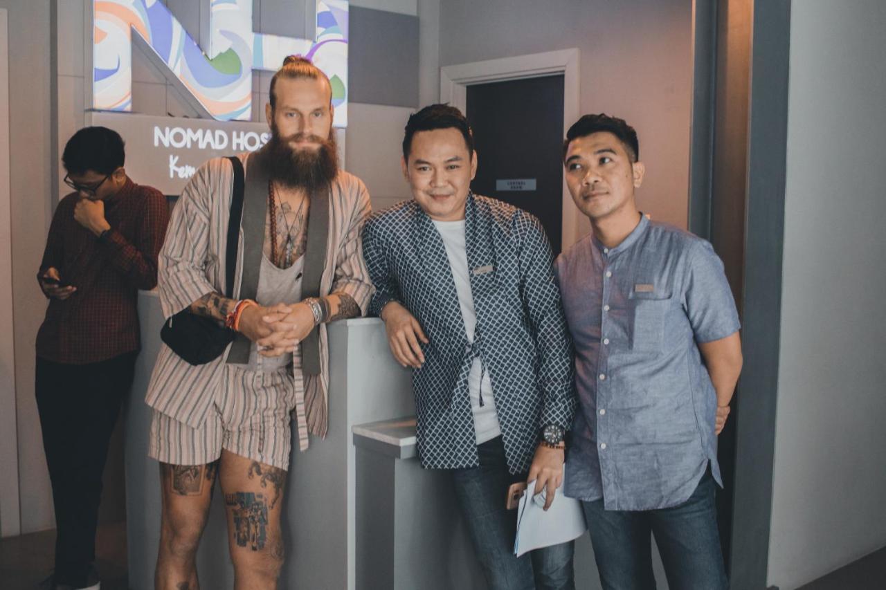 Nomad Hostel Kemang Джакарта Екстериор снимка